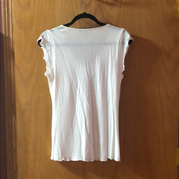 NWOT Women’s Short Sleeve Shirt from Express. - Picture 2 of 4